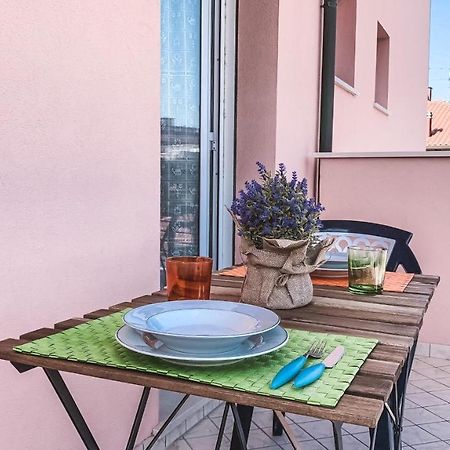 Appartamento Il Poeta - Affitti Brevi Italia Ріміні Екстер'єр фото